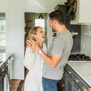 Meet your Posher, Alison